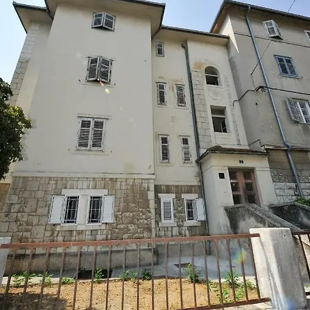 Studio Apartman Buba