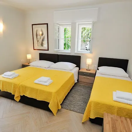 Studio Apartman Buba Apartment Split